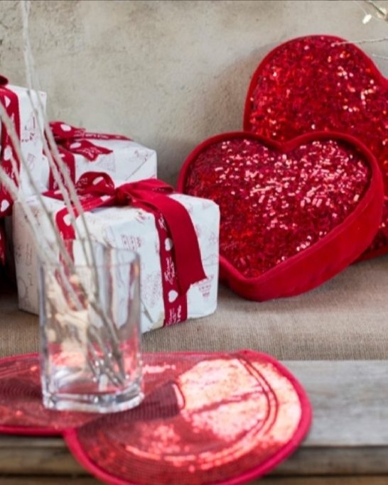 E55E1702-6BFF-421C-B519-F824BFCF2BC7